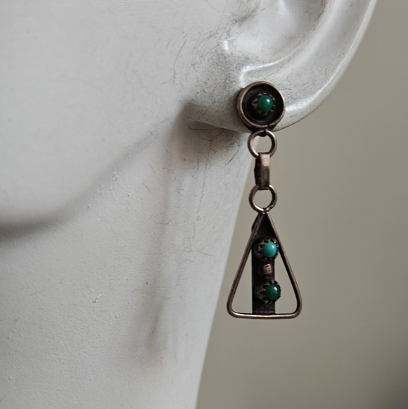 Vintage Southwestern Native American Turquoise Snake Eyes Drop Earrings - Picture 2 of 13